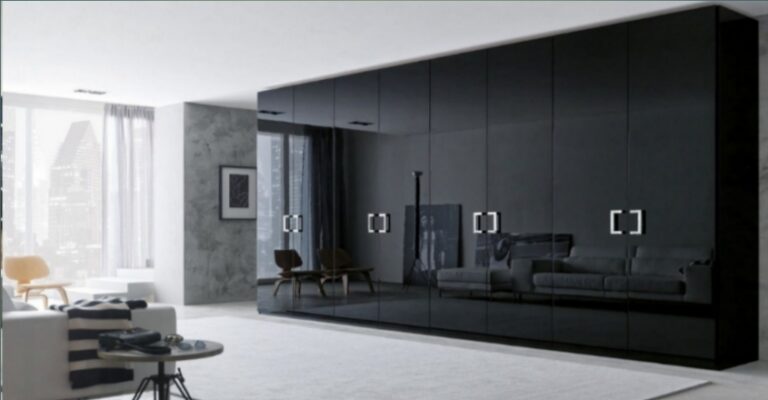 Sliding Door v/s Hinged Door Wardrobe : Pros & Cons